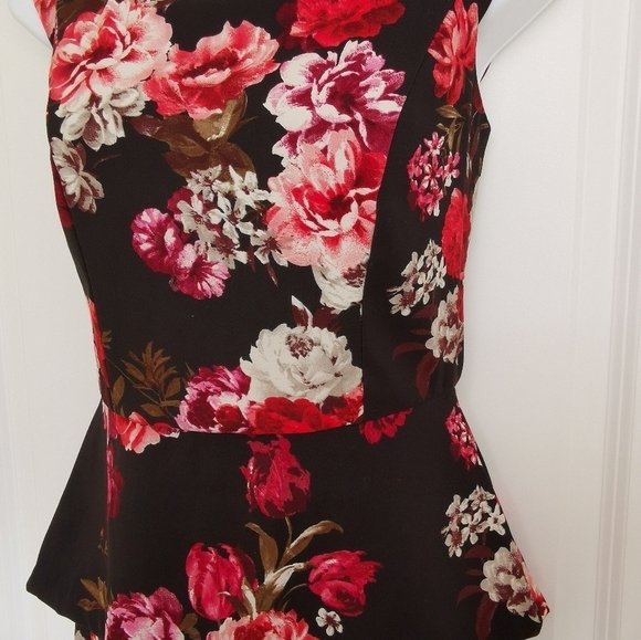 RICKI'S Floral Dress cap sleeve peplum waist size small - Picture 9 of 12
